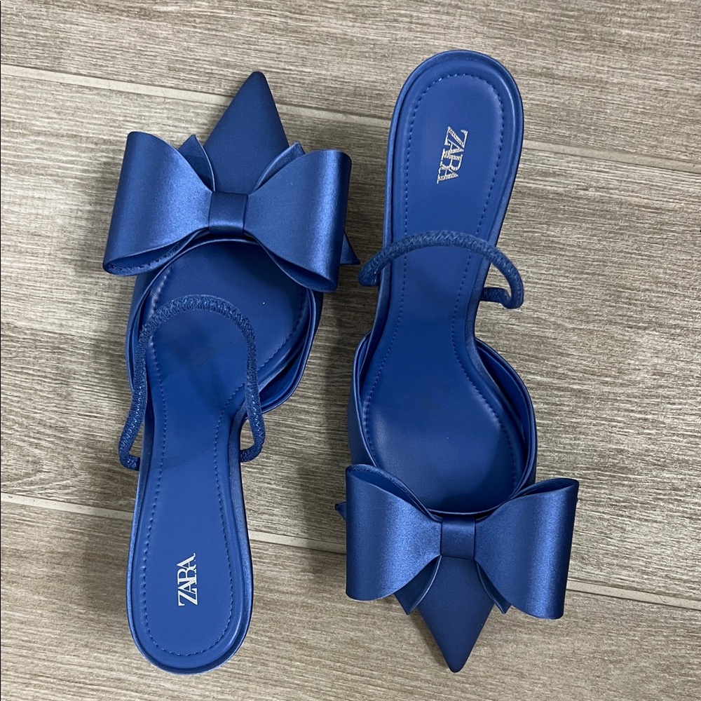 Zara Women's Satin Blue Bow Heels